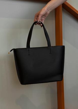 Женская сумка calvin klein на плечо вместительная а4 сумка шоппер для работы черная7 фото