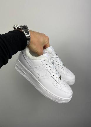 Кроссовки с мехом белые nike air force 1 white fur