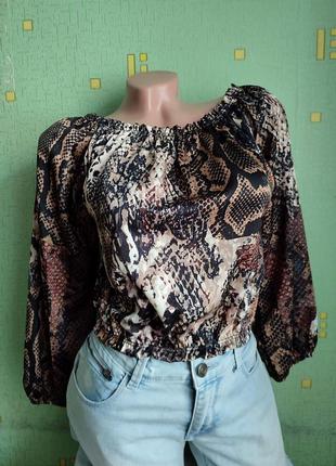 Блуза. топ-блуза. m-l. блуза-топ. 38. 40