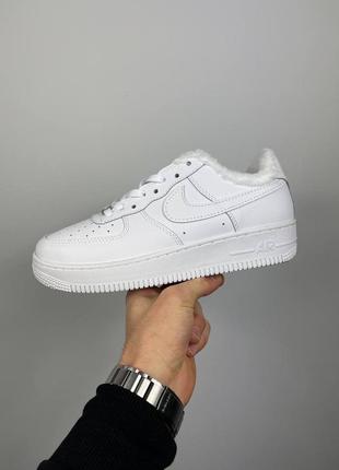 Кроссовки с мехом белые nike air force 1 white fur