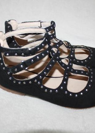 Суперовые туфли фирмы zara girls 29 размера по cтельке 18,5 см. идеал4 фото