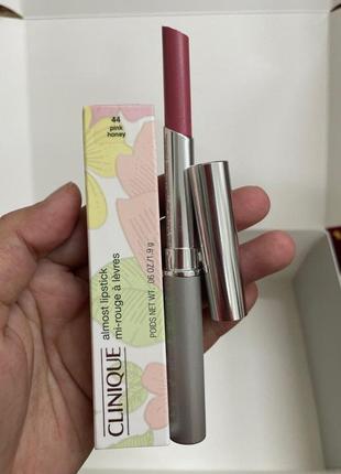 Зволожуючий бальзам для губ clinique pink honey