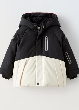 Зимова куртка zara