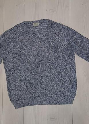 Светр вязаний