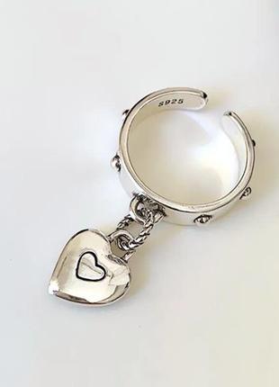 Женское регулируемое кольцо кольцо кольцо из s925 пробы серебра с сердцем массивное объемное стильное с цепочкой украшения подарок6 фото