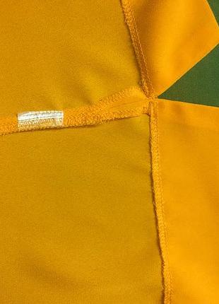 Яскрава туніка до свят label be 6