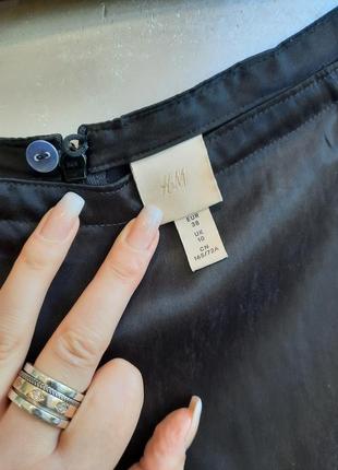 H&m сатиновая юбка с разрезами цвет "графит "9 фото