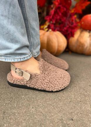 Натуральні тапулі на хутрі баранець поні