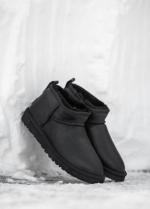 Женские угги ugg classic ultra mini black leather ультра мини черного цвета