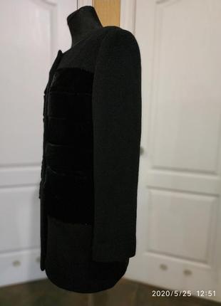 Пальто комбинированное с мехом бобра.3 фото