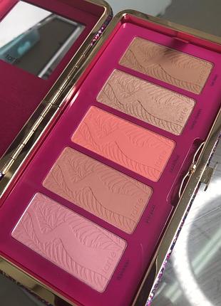 Палетка рум'ян tarte life of the party clay blush palette & clutch