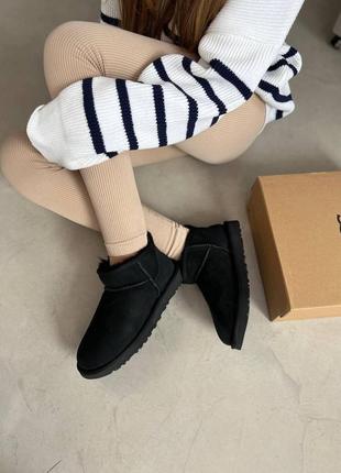 Женские теплые зимние замшевые сапоги ugg ultra mini, зимние сапожки, ботинки черные угги. женская обувь9 фото