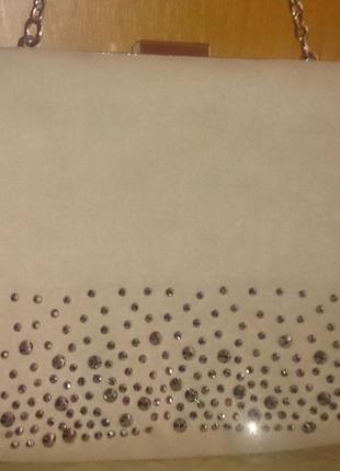 Стильний бежевий клатч next замша еко