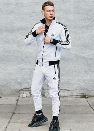 Спортивные штаны adidas originals8 фото