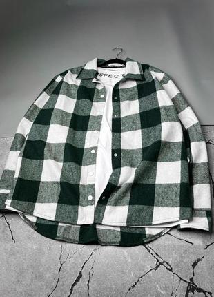 Мужская байковая рубашка в клетку зеленая s