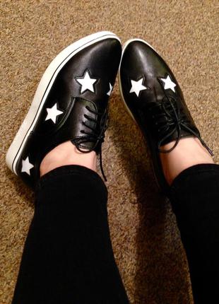 Кеды оксфорды со звездами 24-24,5см стелька в наличии