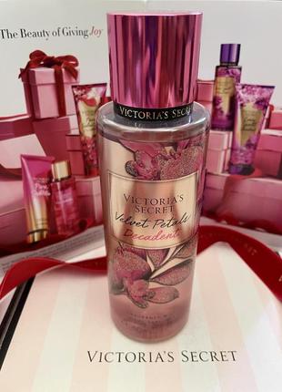 Victoria's secret velvet petals decadent mist оригинал