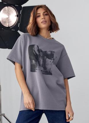 Жіноча футболка вільного крою з принтом корсет