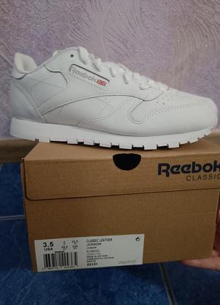 Reebok classic leather кросівки 34,5 розмір 22,5 см дитячі1 фото