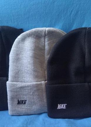 Зимняя шапка nike / мужская  шапка nike / спортивная шапка / женская шапка nike / футбольная шапка2 фото