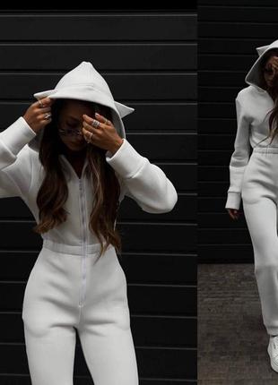 Теплый женский комбинезон