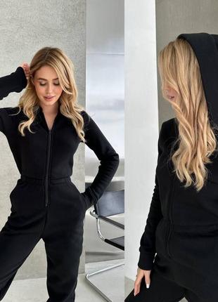 Теплый женский комбинезон