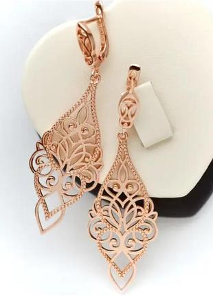 Ажурні сережки з підвісками покриття золотом 18к. (медичне золото)