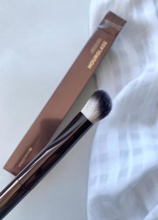 Hourglass vanish seamless finish concealer brush кисть пензлик консилер2 фото