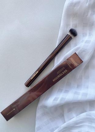 Hourglass vanish seamless finish concealer brush кисть пензлик консилер4 фото