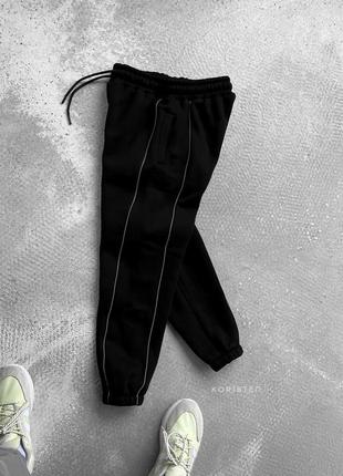 Спортивные штаны утепленные оверсайз черные