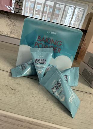 Скраб для обличчя з содою для очищення пір etude house baking powder 7г