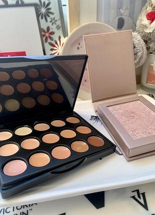 Лот хайлайтер та контурінг