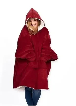 Толстовка – плед с капюшоном huggle hoodie blanket, плед с рукавами (красный)2 фото