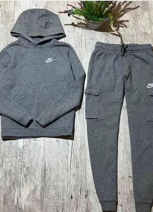 Kостюм 
nike