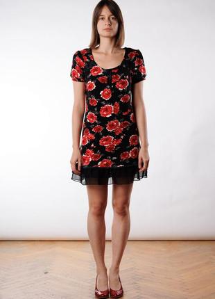 Мягкое теплое платье мини quiz с красными розами5 фото