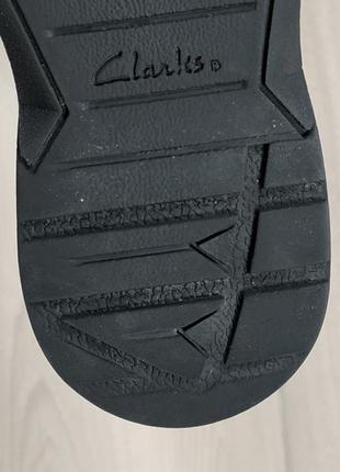 Шкіряні дитячі черевики на липучках clarks gore-tex оригінал, розмір 28.56 фото