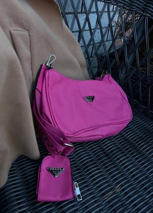 Жіноча сумка сумочка prada re-edition neon pink3 фото