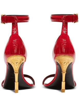 Босоножки красные balmain женские на каблуке5 фото