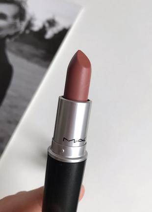 Матовая стойкая помада mac cosmetics retro matte lipstick 708 bronx. оригинал. новая 📦является отправка новой почтой3 фото