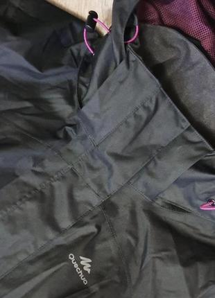 Продается стильная куртка ветра-непродуваемая вода-отталкивающая от quechua5 фото