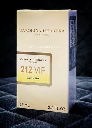vip carolina herrera ny woman