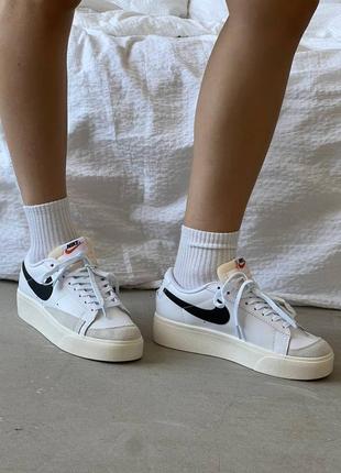 Женские кожаные кроссовки nike blazer low platform найк блейзер низкие на платформе