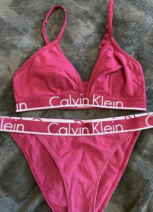 Комплект белья calvin klein