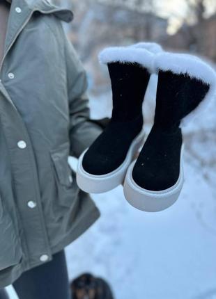 Черные замшевые ботинки сапоги угги с мехом из норки4 фото