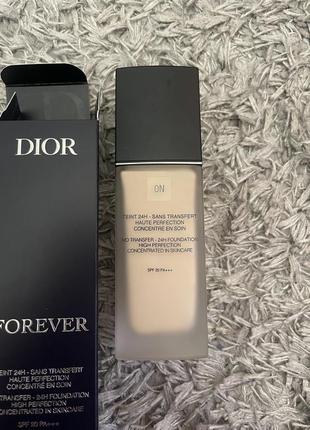 Тональный крем dior
