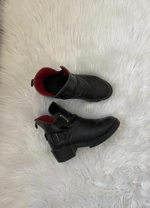 Осінні ботінки