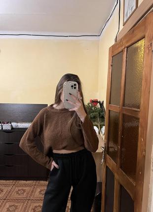 Вʼязаний шоколадний светр