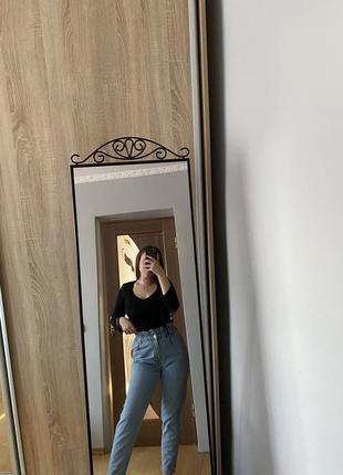 Джинсы на резинке