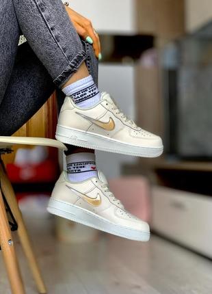 Кроссовки nike air force 1 gold кросівки2 фото