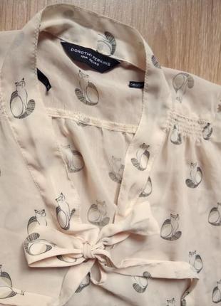 Романтична повітряна блуза в принт котики кішечки dorothy perkins3 фото